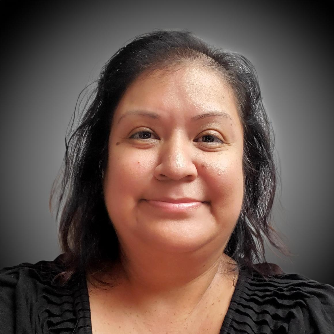 Gina Orais headshot